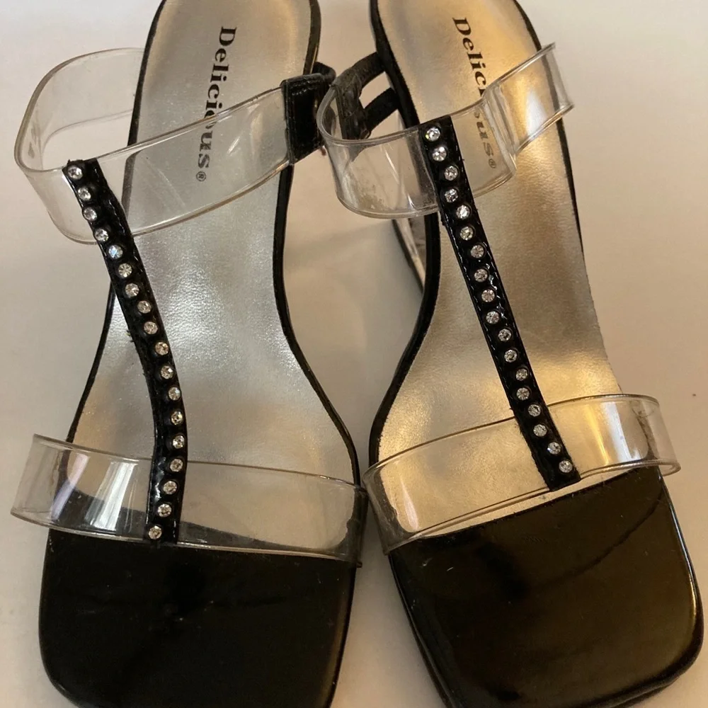 Clear Slip On Size 5.5